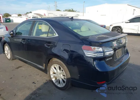 2010 Lexus Hs 250H Premium z USA, uszkodzony, nr VIN JTHBB1BA2A2010127